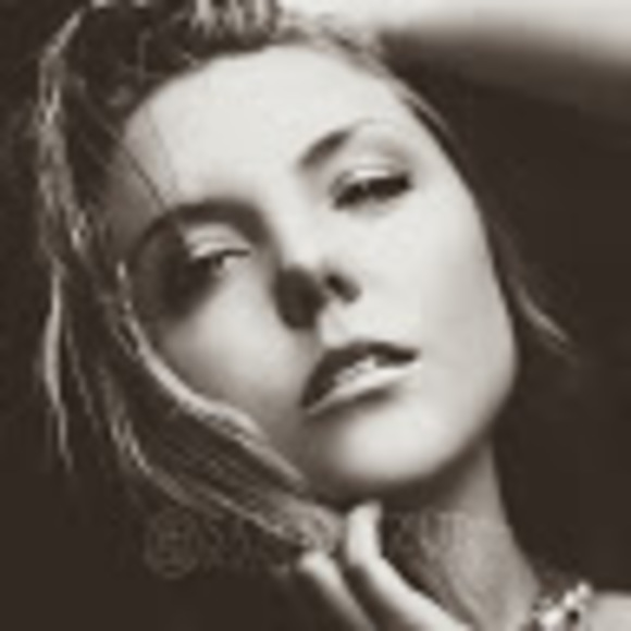 Meet the Posher Other - Meet your Posher, Devan